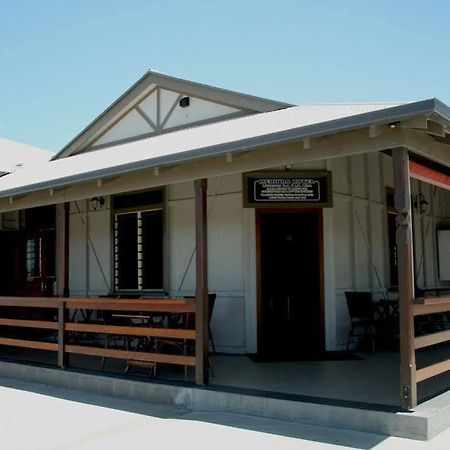 Merinda Village Hotel 보엔 외부 사진